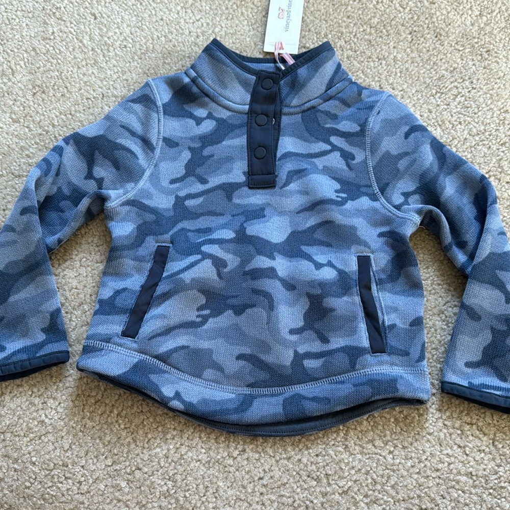 NWT Vineyard Vines girls 3T fleece pullover